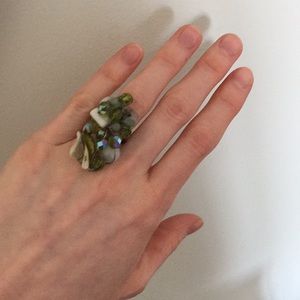 (10/$20) Green Beaded Ring - BUNDLE ME!!!